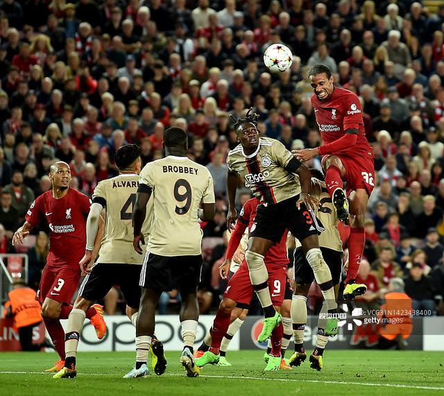 九游网页版入口-阿贾克斯内部会议纪要流出——今夜外线爆发，英超使命明确，细节决定成败的简单介绍